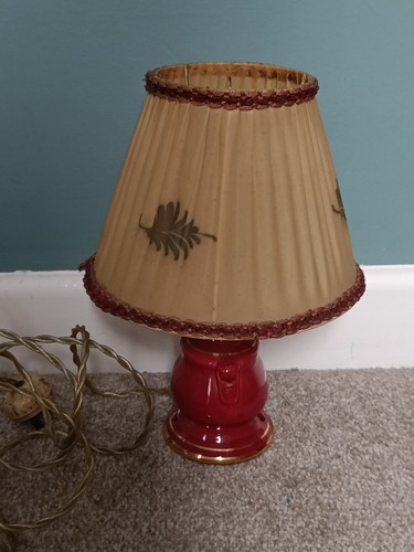 Vintage red gold ceramic - &,