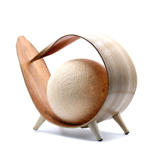 Coconut leaf table - table, lamp