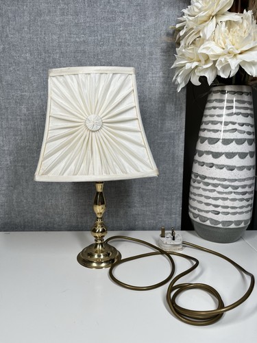 Vintage brass table lamp - brass,